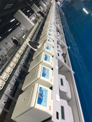 利用できるさまざまな回転子との工場価格の実験室の遠心分離機H1650-Wの高速