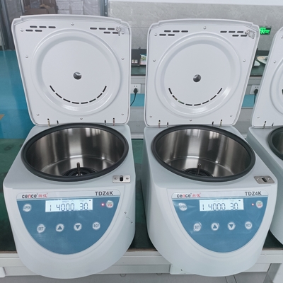 Cence TDZ4-WS 低速遠心分離機 4000r/min 12x20ml 容量