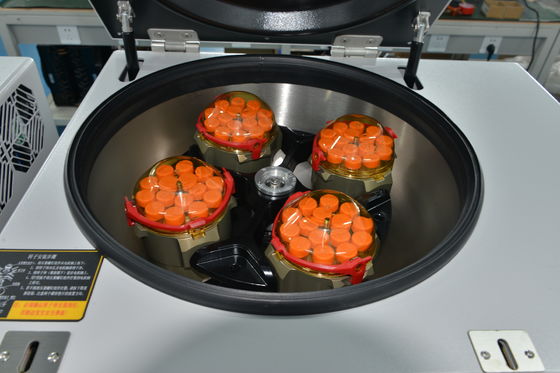 CHT210R 冷蔵卓上血液遠心分離機、最大速度21000 rpm、最大RCF 32752xg、4x750ml容量