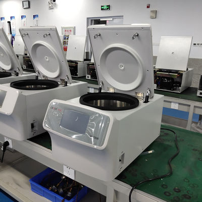 17500r/min 最高速度、29302xg RCF、4x100ml 容量の高速冷却遠心分離機